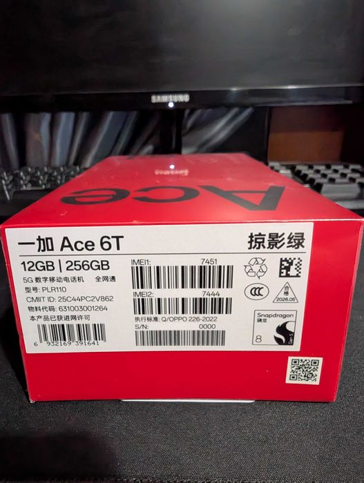 OnePlus Ace 6T 12/256 GB