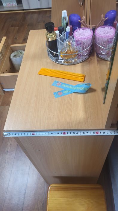 Стенка в прихожую