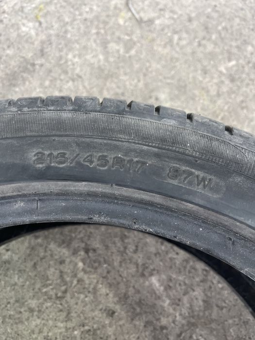 215/45/17 Michelin