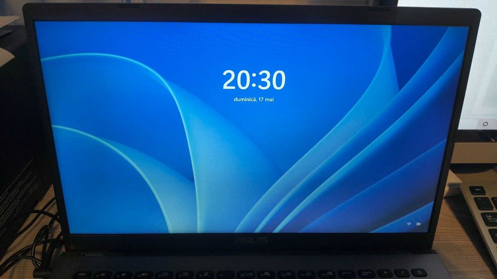 Vind Laptop ASUS X509F
