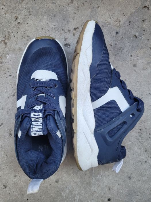 Детски обувки,номер 28.