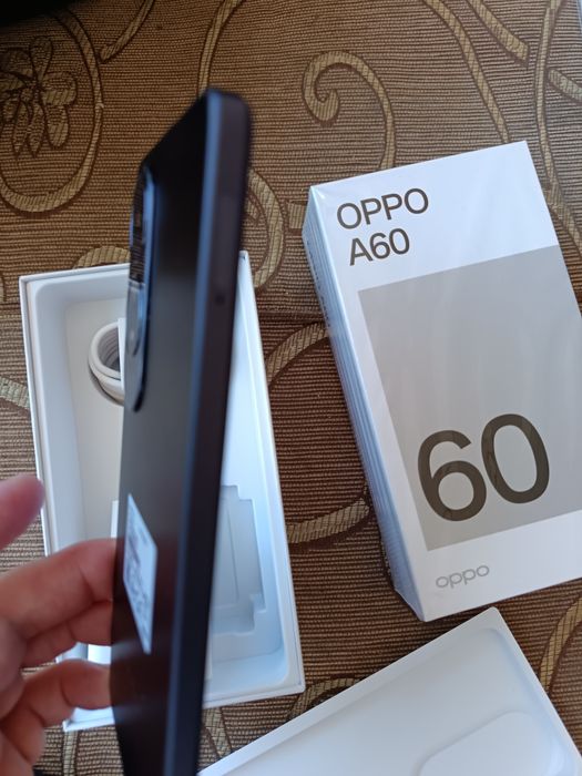 Oppo A 60 yangi  telefon