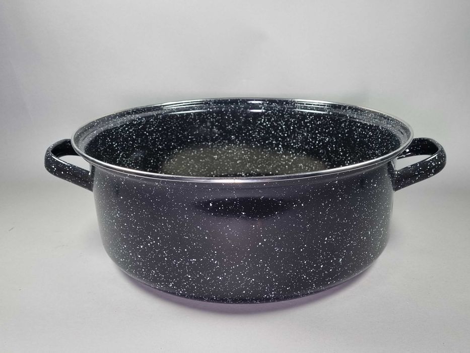 Емайлирана тава с дръжки