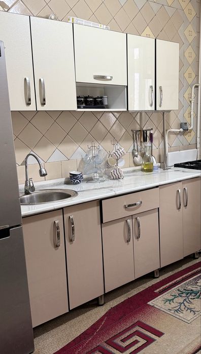 Квартира своя 4-х комнатная