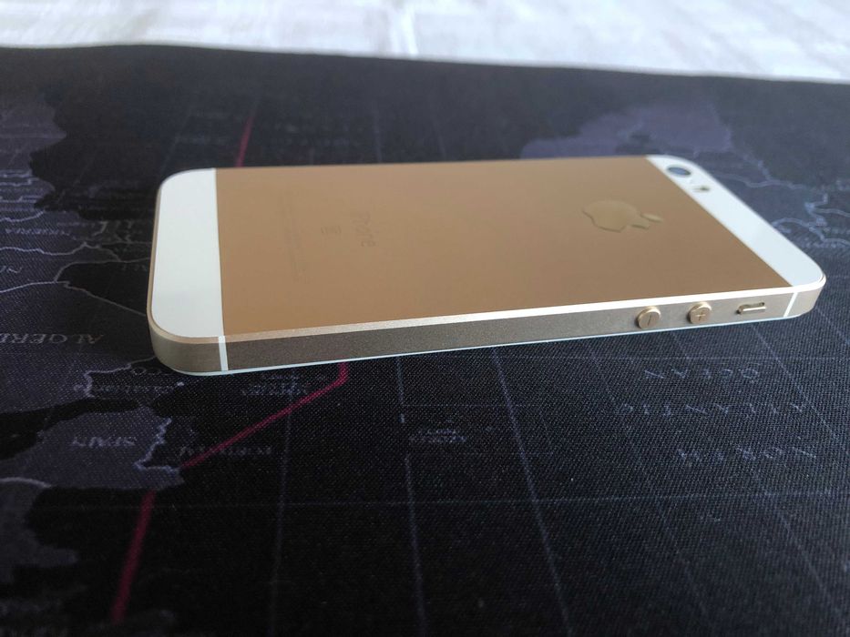 Telefon mobil Apple iPhone SE Gold 2016