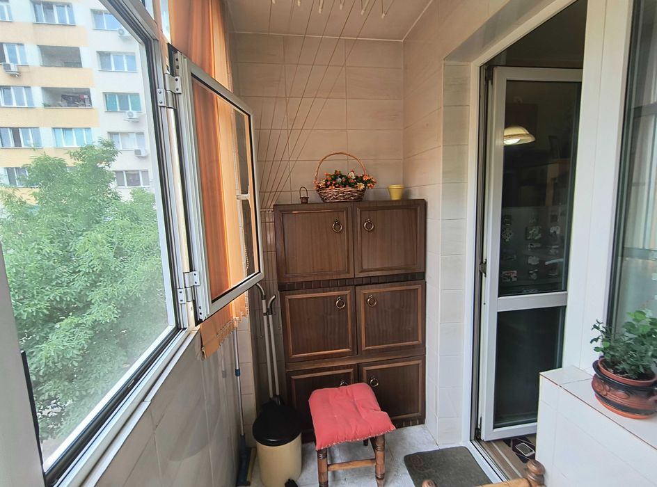 Продава се Двустаен апартамент в Стара Загора, Център - 48 кв.м за 1157 €/кв.м - Снимка #4