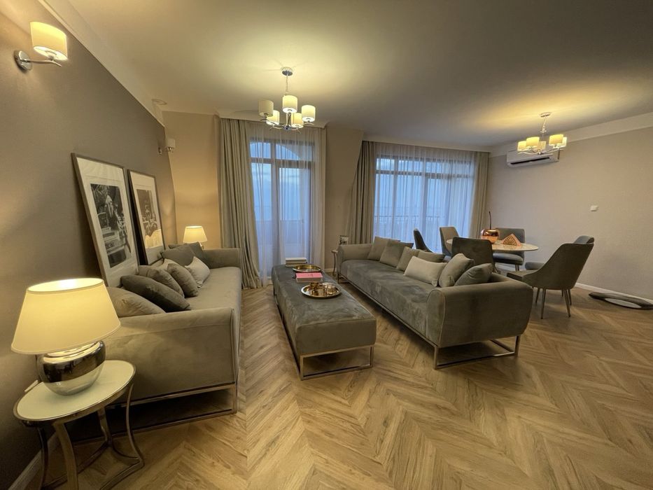 Ъглов диван нов от кадифе