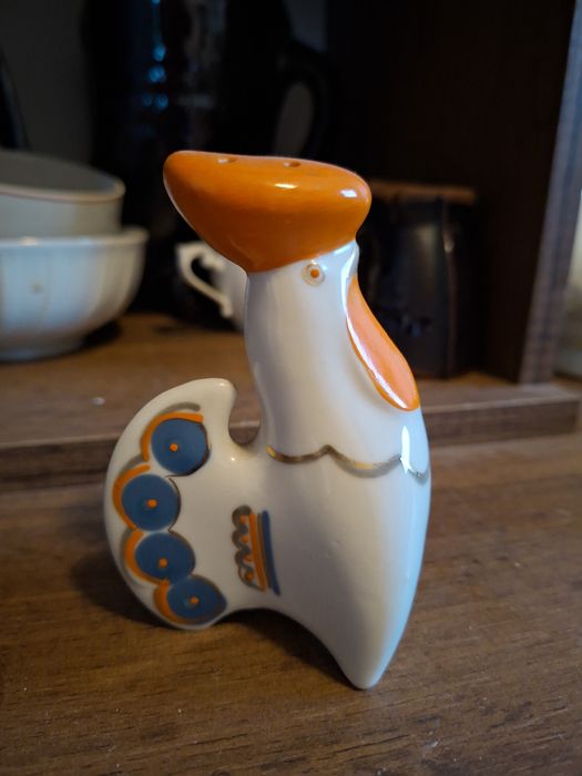 Порцеланова руска солничка петле!!