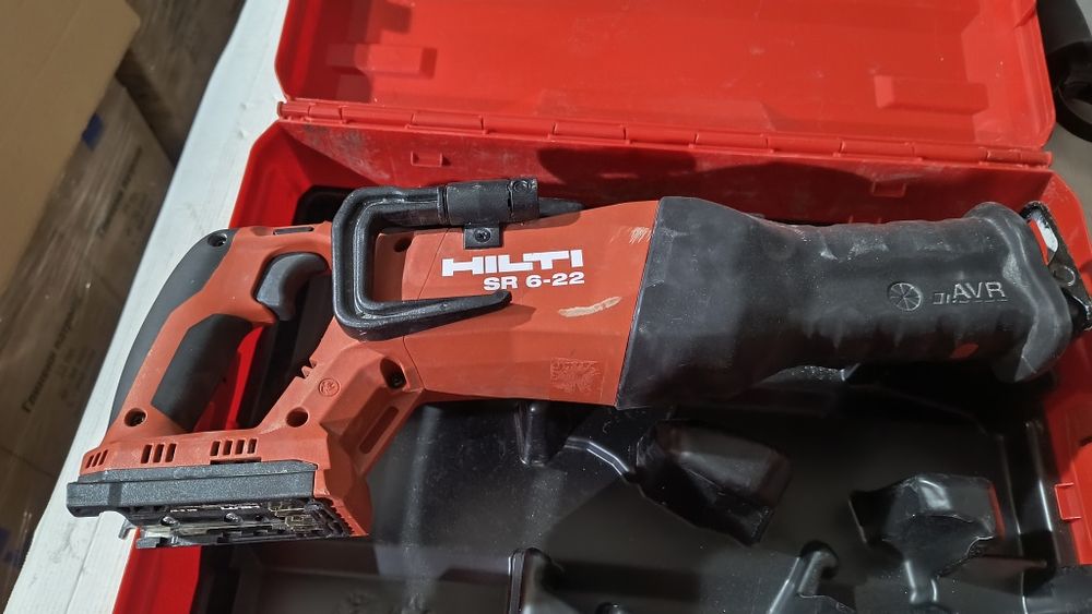 Саблен трион Hilti  Nuron SR 6-22