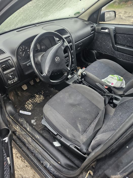 Piese Opel astra g 1.6 motor cutie faruri roti și stop