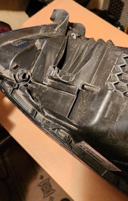 Фары на Renault Kaptur