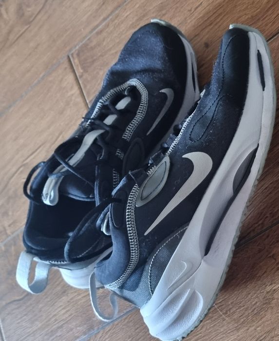 Adidași Nike 37.5 sau 23,5 cm