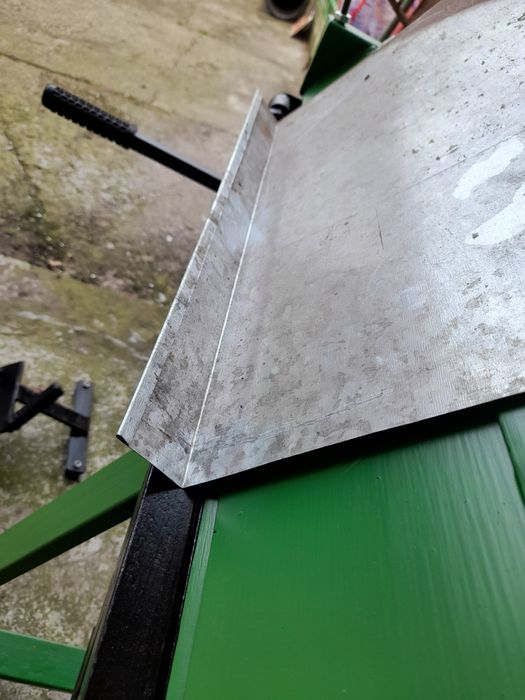Vand abkant manual cu foarfeca,2300 mm