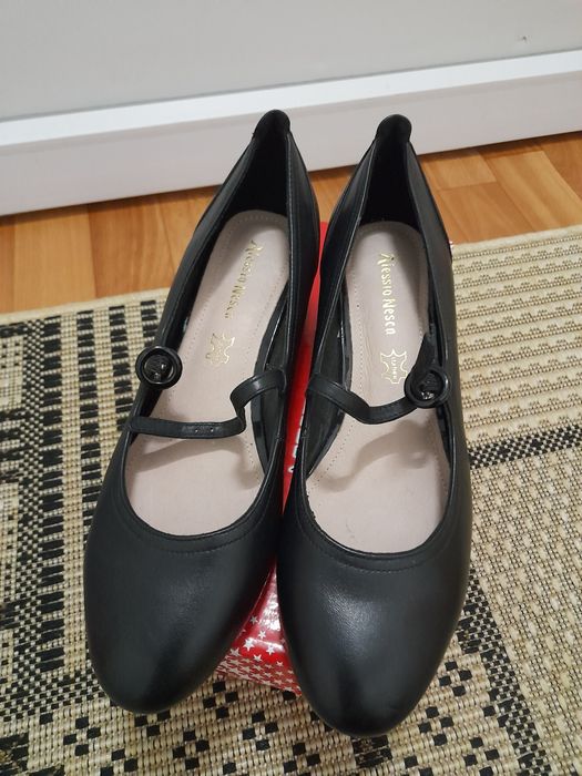 Продажа подростковой обуви