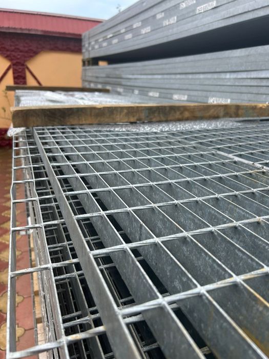 Grilaje metalice galvanizate