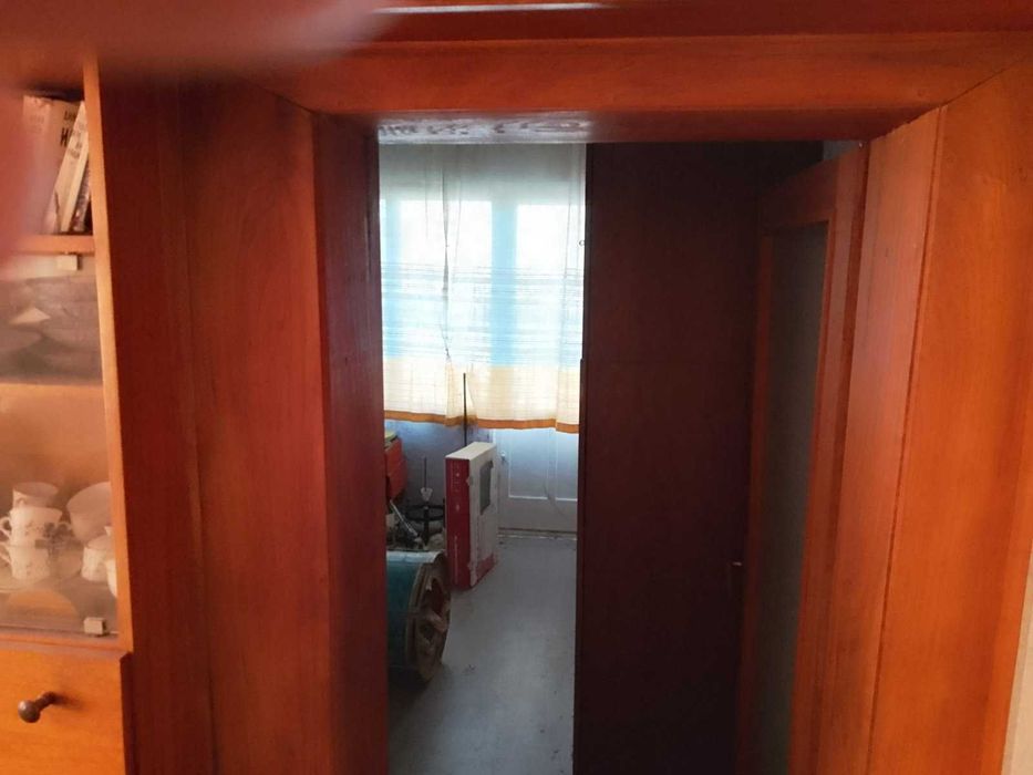 Продава се Четиристаен апартамент в Монтана, Идеален център - 90 кв.м за 1077 €/кв.м - Снимка #7