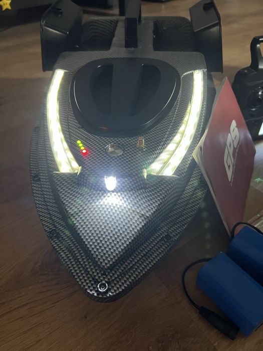 Barcuta nadit v900