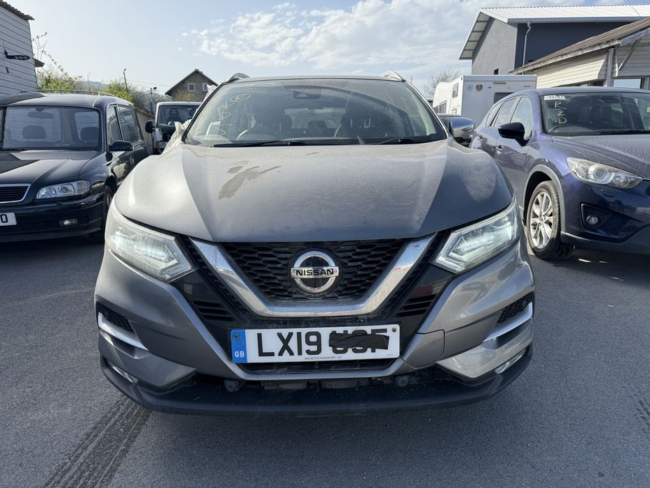 На части Nissan Qashqai 1.3 160кс Tekna Facelift
