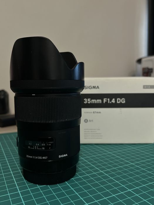 Обьектив Sigma 35mm 1.4 EF