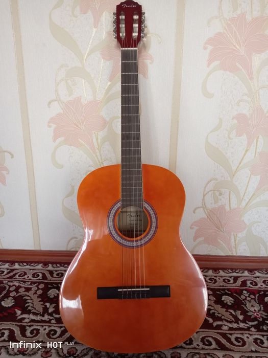 Gitara Fender akustika