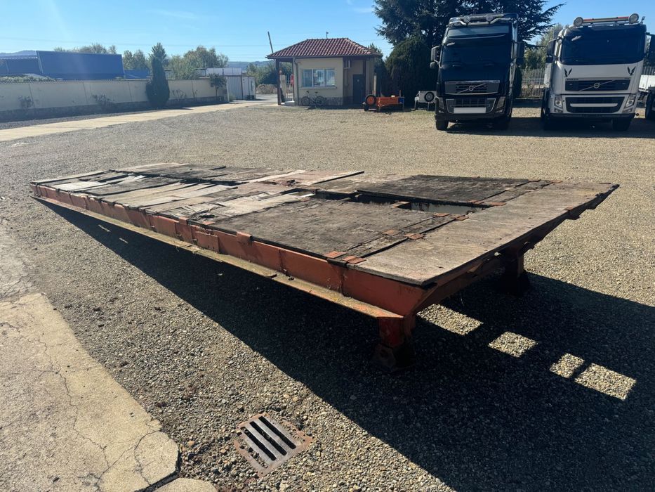 Товаро/разтоварителна рампа за транспортна, стр. и зем. техника