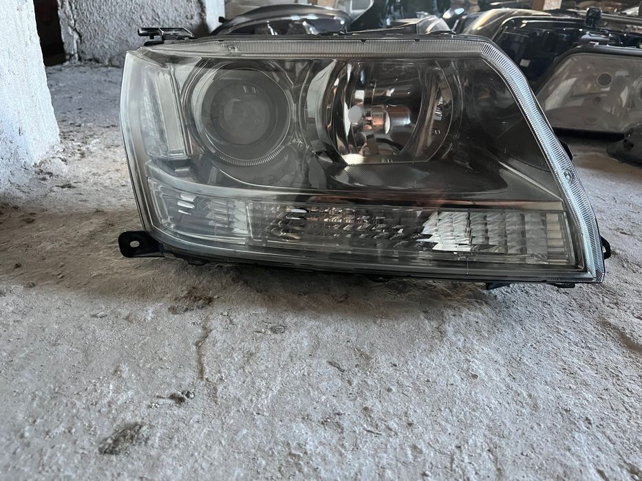 Продавам брони и фарове