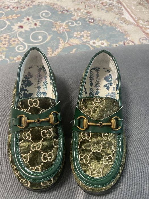 Туфли в школу для девочки