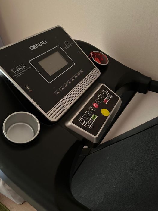 Беговая дорожка Genau