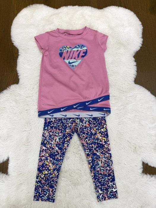 Compleu sport Nike fetite