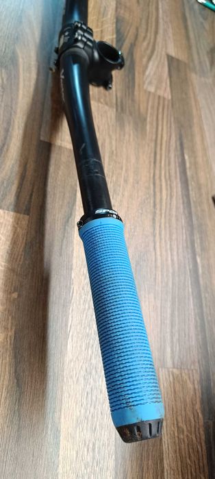 Карбоново кормило