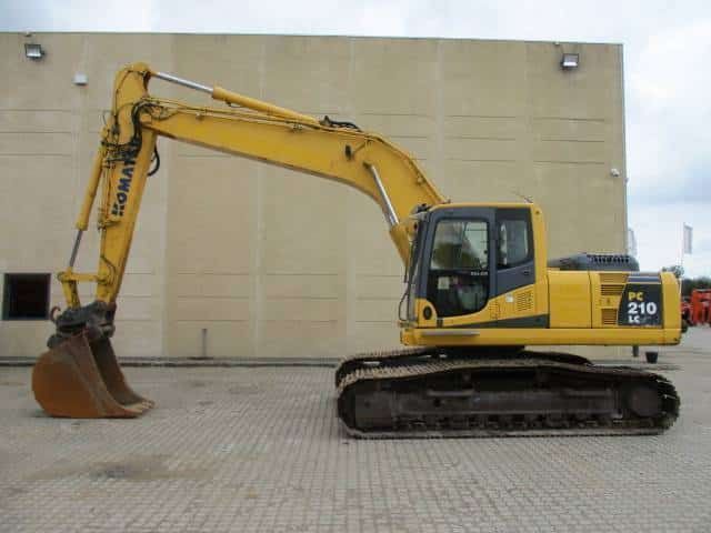 Dezmembrez Komatsu PC210, PC210LC, PC210-7, PC210-8, PC200 – piese