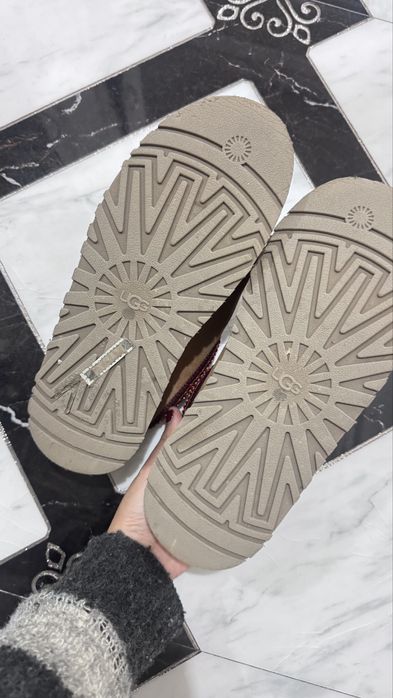 Ugg уги Tazz размер 39