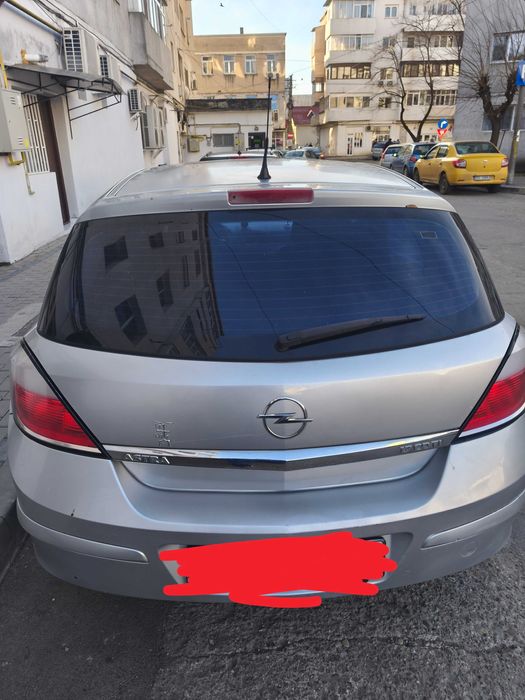 Vând Opel Astra h 2005