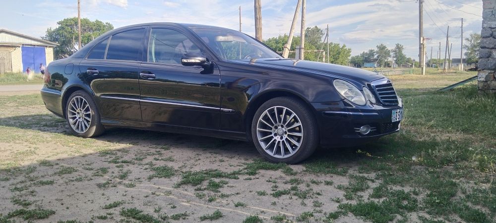 Продам Мерседес Е 350