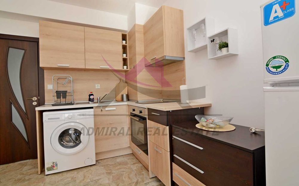 Дава се под наем Двустаен апартамент в Варна, Конфуто - 60 кв.м за 460 € - Снимка #1