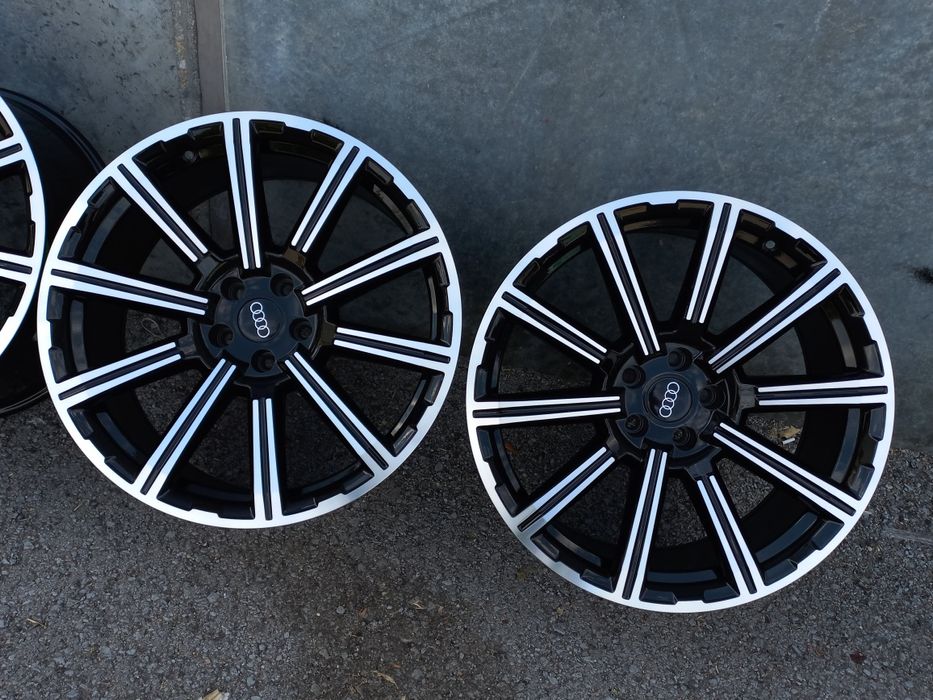 20.Audi S.LINE Q7 Q5 Q3 A8 A7 A6 A5 A4 BLACK POLISH 9ж ет33 Чисто Нови