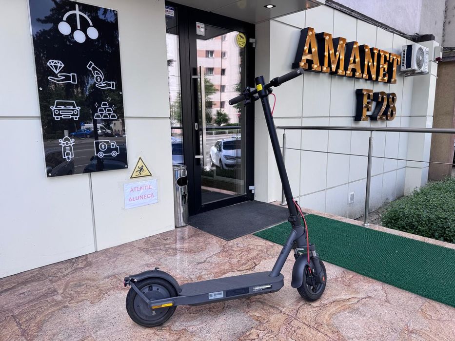 Amanet F28 :Trotineta electrica pliabila  Scooter Elite (N)