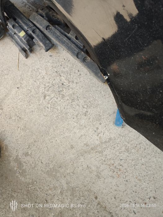 Mercedes 203 крыла бампер туманки