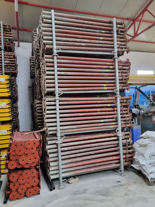 Popi  metalici 5m si 5,5 metri de inchiriat