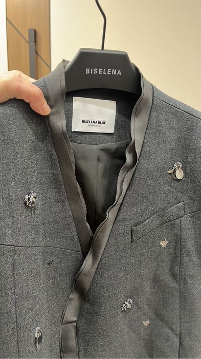 Новый пиджак , размер М -40.000