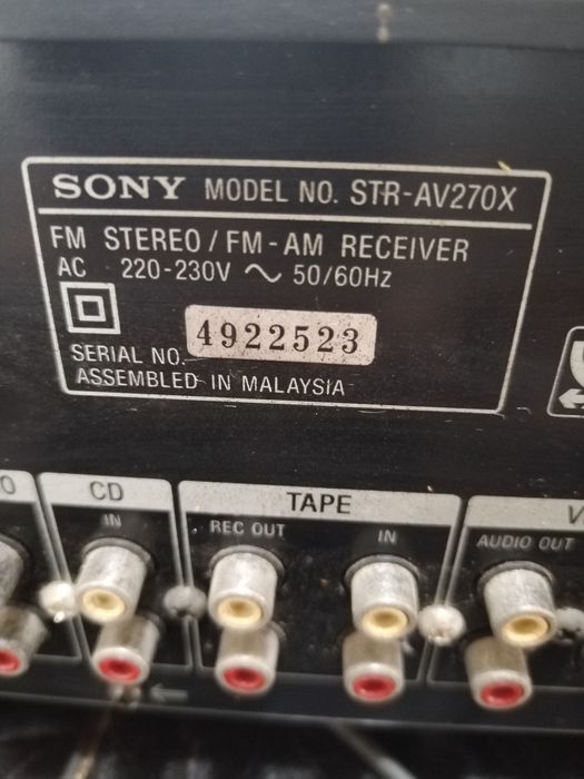 Amplituner Sony str-av270x stereo