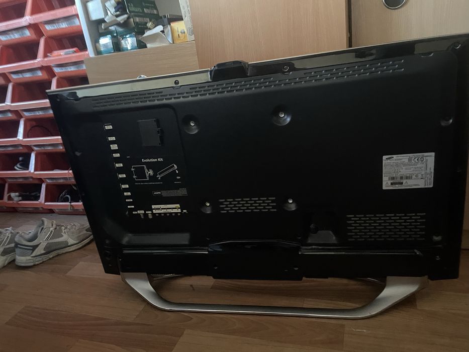 Продам плазменный телевизор Samsung