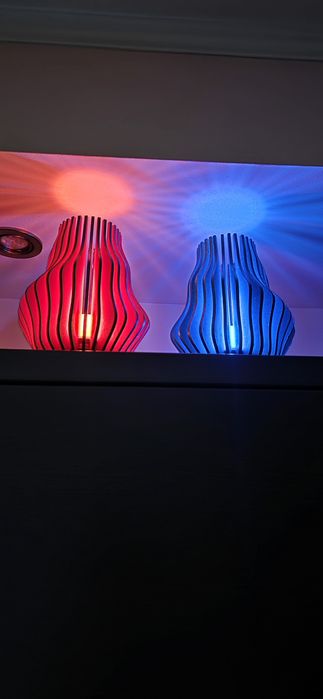 Lampă cu led reîncărcabil și telecomanda