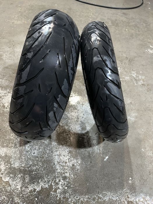 Pirelli Angel ST