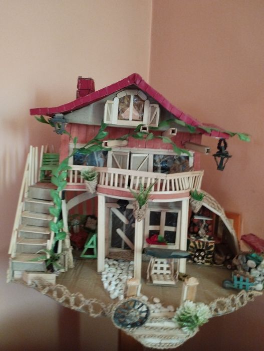 Макетна къща - декорация