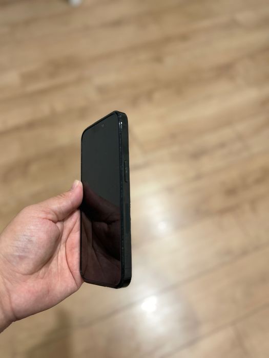 Продам iPhone 14 PRO