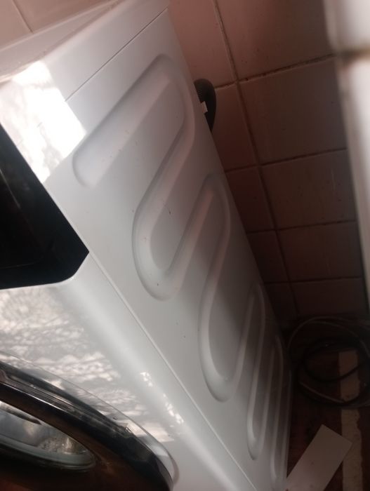 Продам стиральную машину