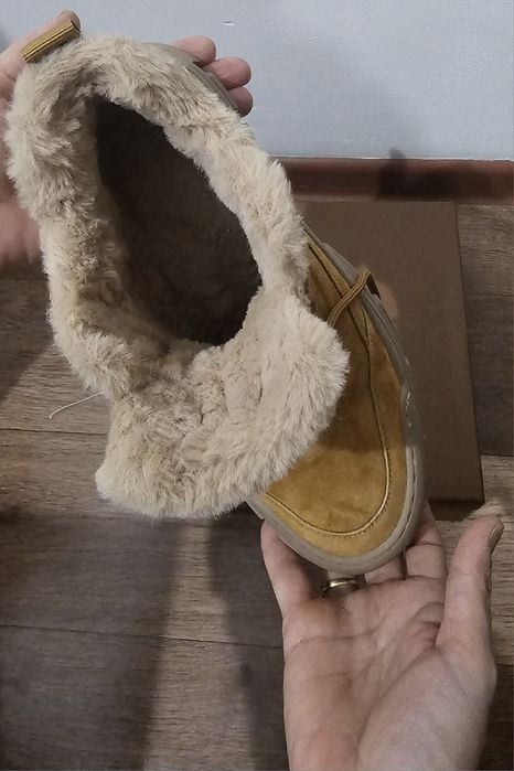 Зимние ботинки марки Camel.