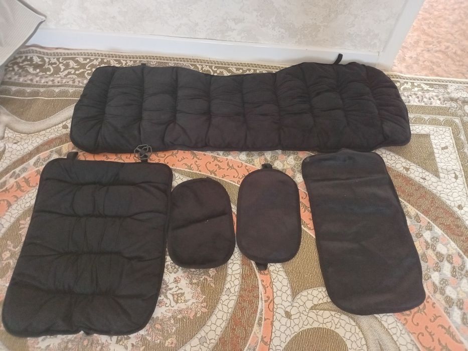 Авто чехол.  Заднии    5000 тееге