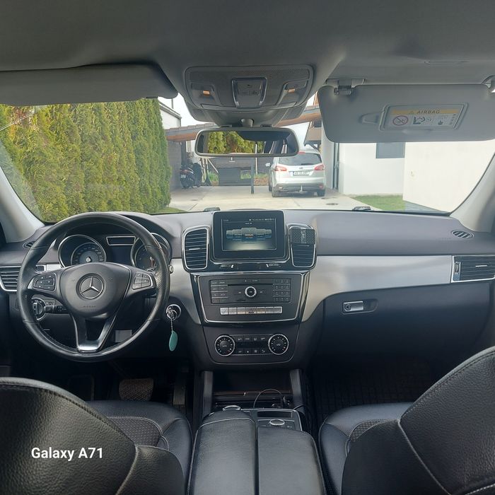 Mercedes Benz GLE 250 d 4matic usor avariat 2017